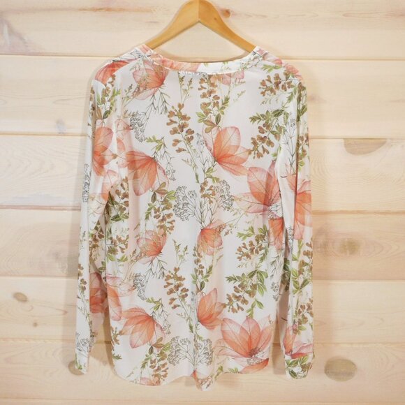 Orvis Women's size M Floral V-neck Blouse 100% Silk White Peach Lightweight - Picture 3 of 11